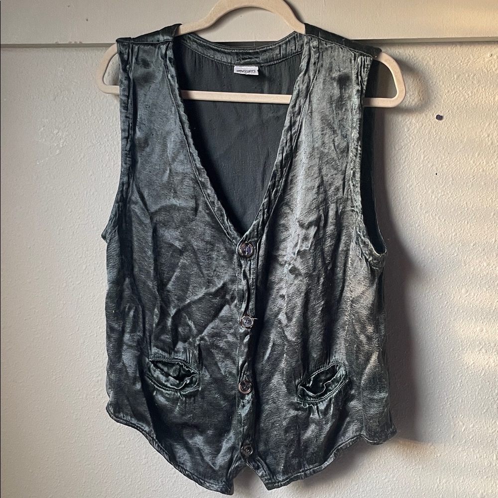CP Shades vintage green velvet button front sleeveless top or vest